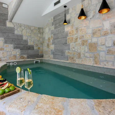 Apartment Luxuswohnung Mit Pool, Sauna, Gym Direkt Am