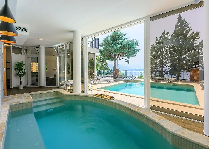 Luxuswohnung Mit Pool, Sauna, Gym Direkt Am アパート ノヴィ・ヴィノドロスキー